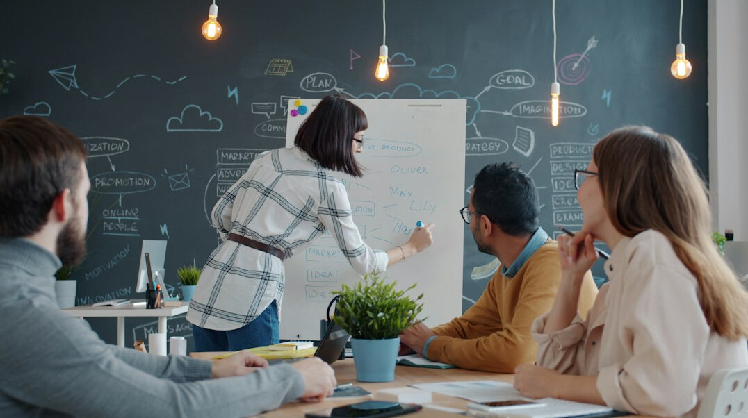 employees in training session